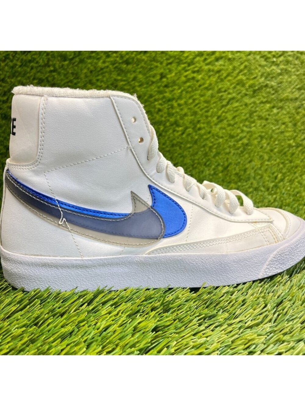 Nike Blazer Mid Next Nature Boys Size 6Y White Blue Athletic Shoes Sneakers
